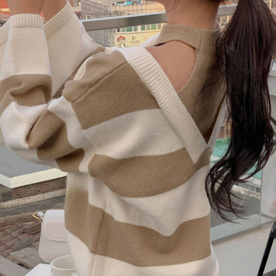 Damen Schulterfreier gestreifter Strickpullover mit Cut-Out-Schultern und V‑Einsatz Shop Nory