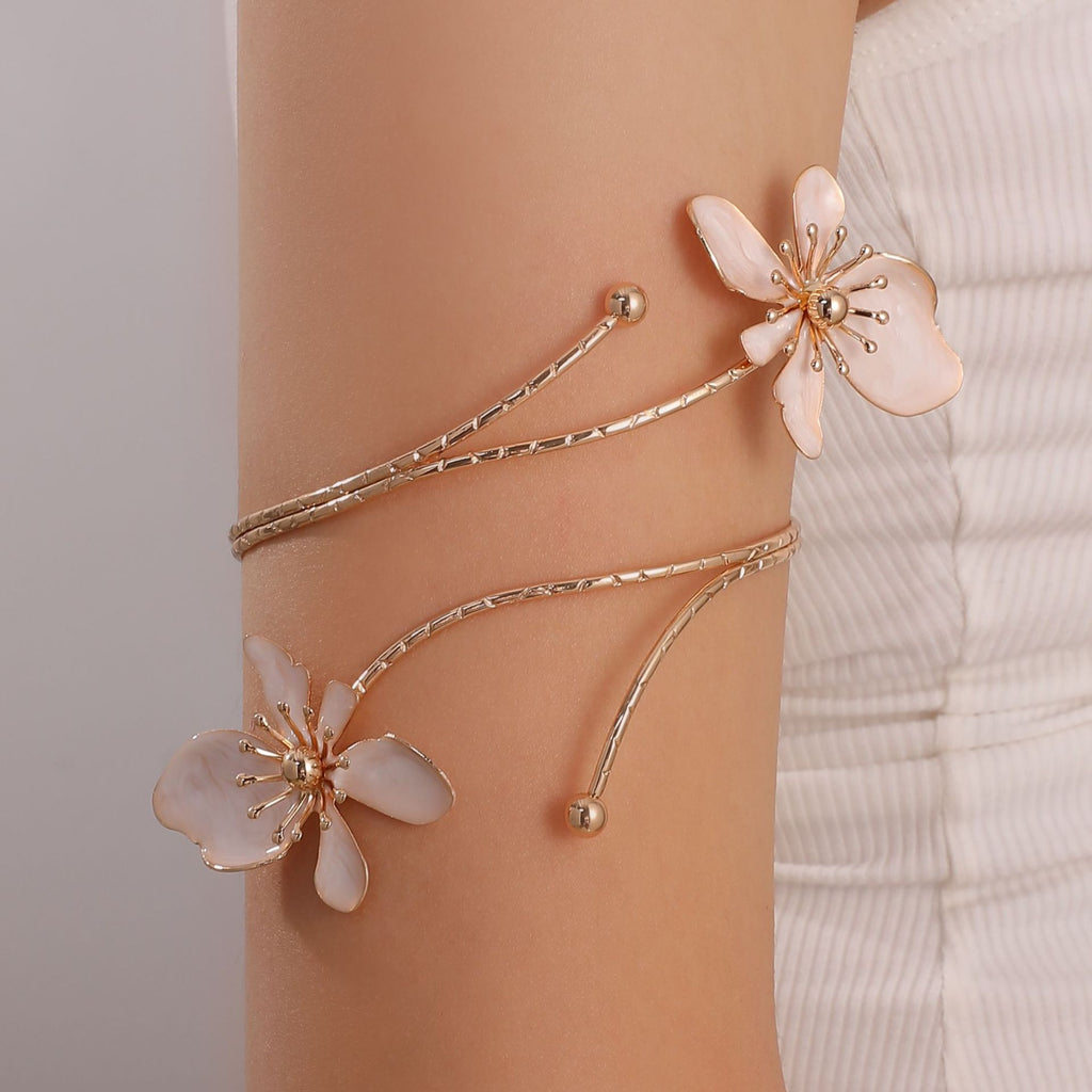 Damen Armreif mit prachtvollem floralen Design Shop Nory