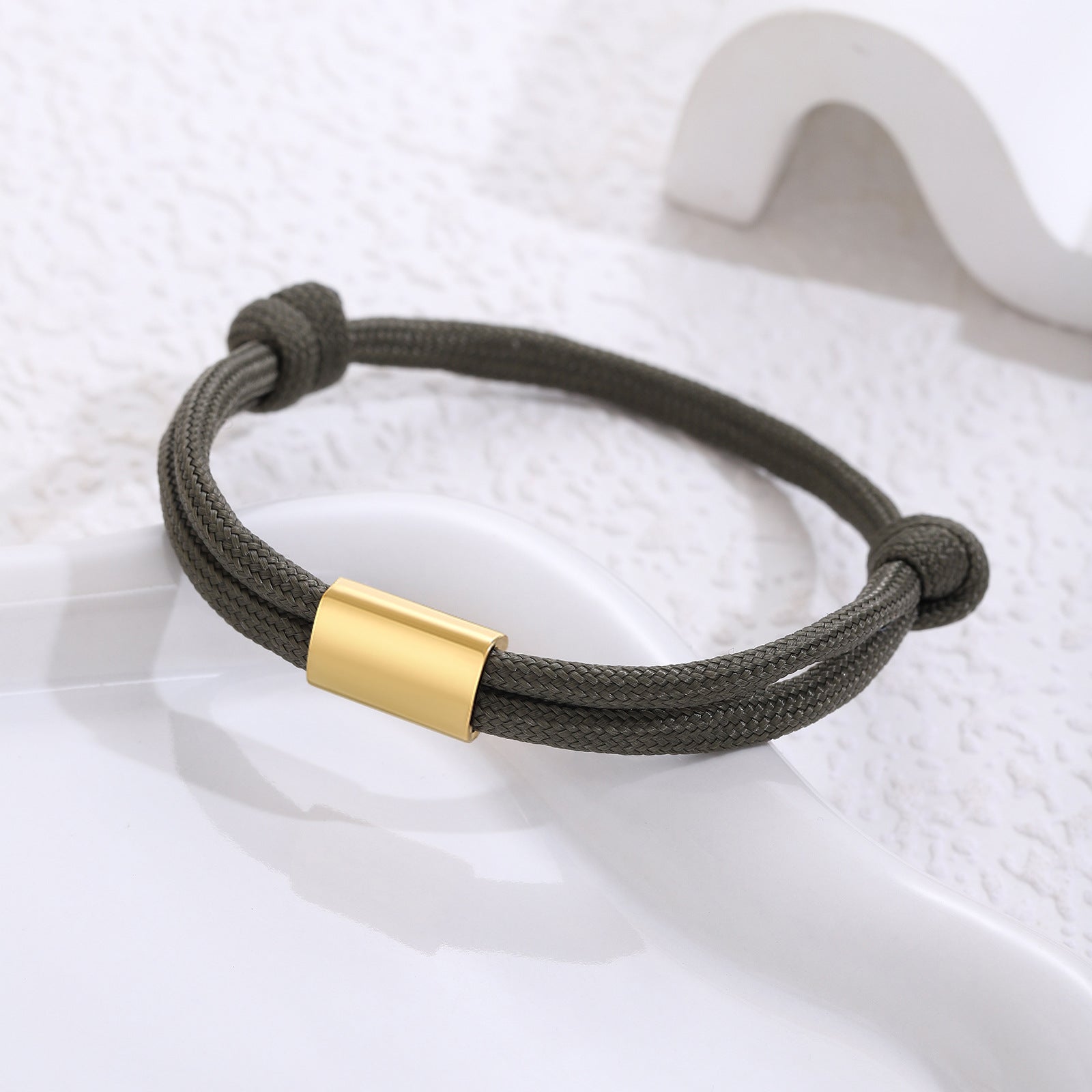 Damen geflochtenes Armband mit edelem Verschluss Shop Nory