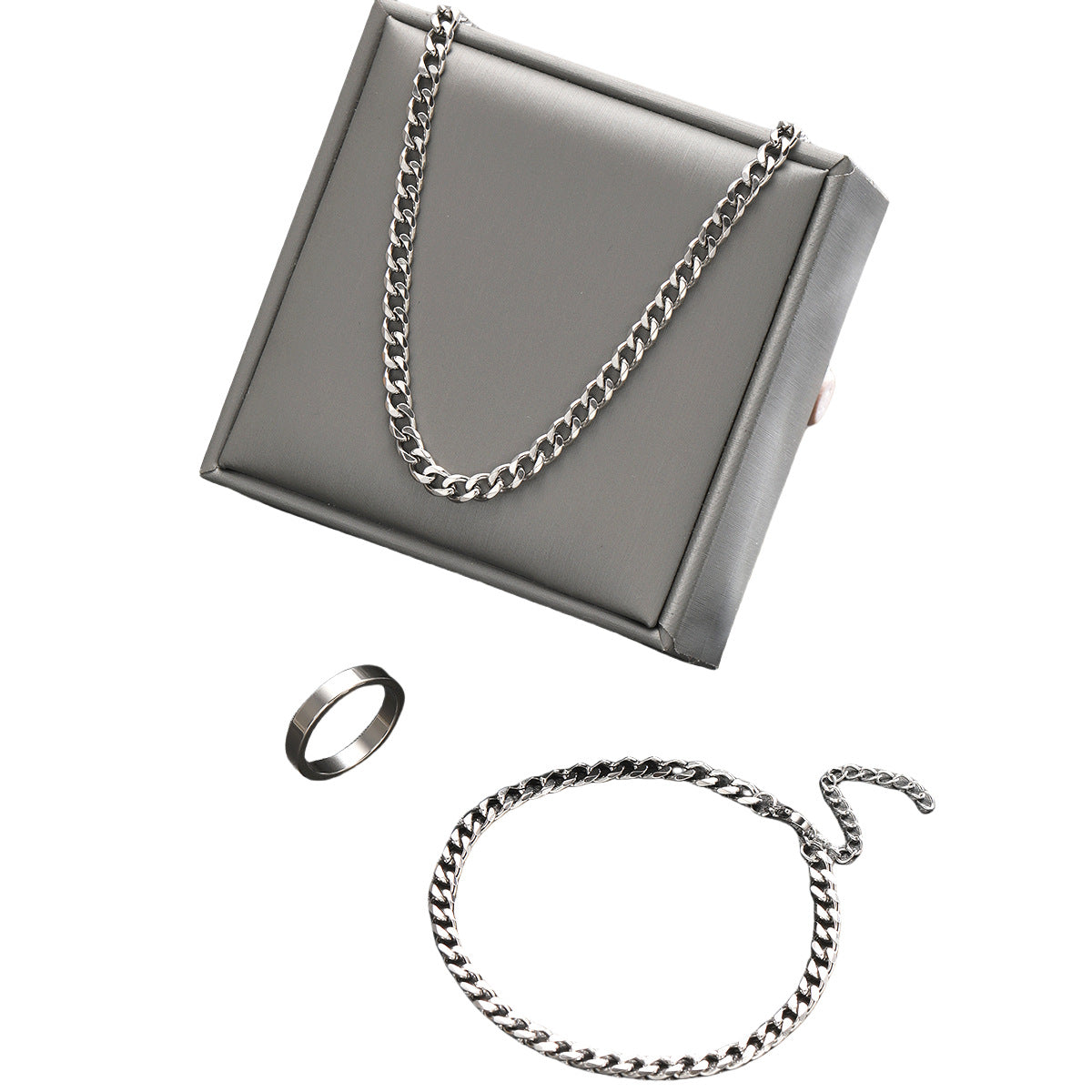 Damen Schmuckset bestehend aus eleganter Halskette, stilvollem Armband und zeitlosem Ring Shop Nory