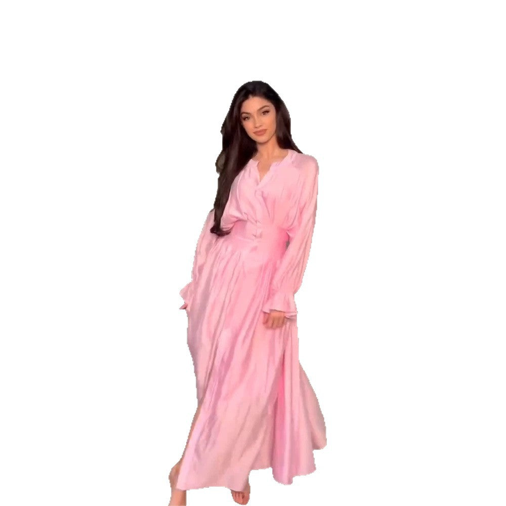 Damen Maxikleid aus Satin mit taillierter Raffung, Stehkragen und vorderem Schlitz Shop Nory