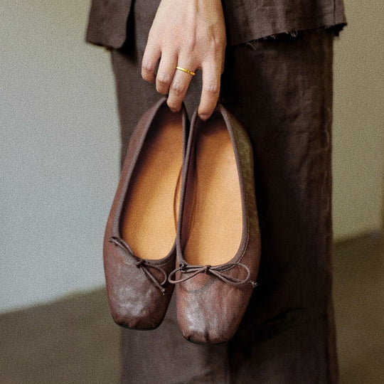 Damen Ballerina-Schuhe mit feinem Leder und zeitlosem Design