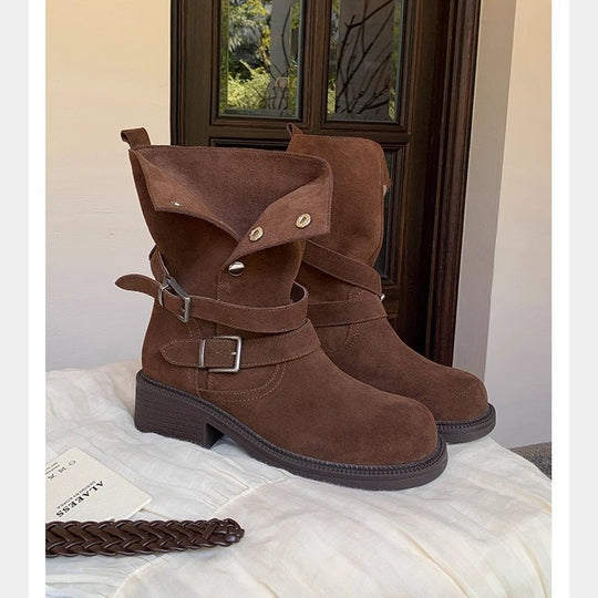 Damen Veloursleder-Bikerstiefel mit Schnallen und mittlerem Blockabsatz Shop Nory