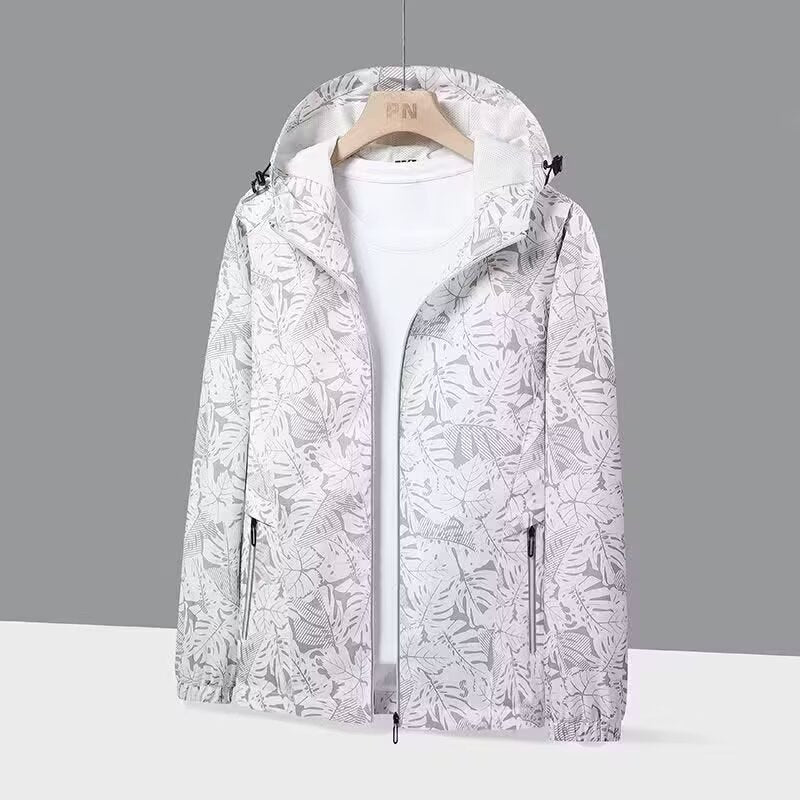 Damen Atmungsaktive Kapuzenjacke mit Trendigem Blätterdruck Shop Nory