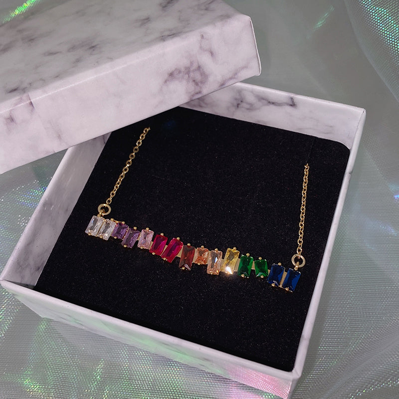 Bunte Unregelmäßige Kristallhalskette | Shop Nory