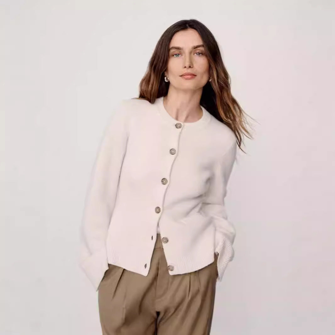 Damen elegante Strickjacke mit Knopfdetails und praktischen Taschen