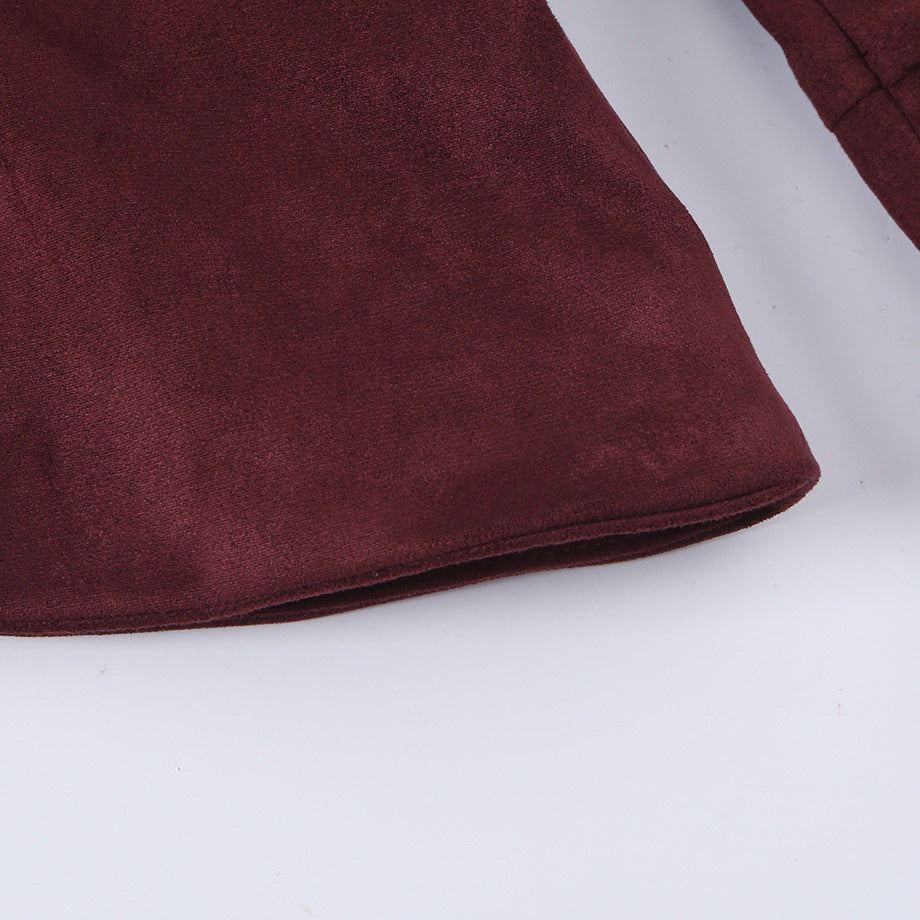 Damen Taillierte Paradejacke aus Veloursimitat mit hoher Knopfsteg‑Blende und Schulterpatten Shop Nory