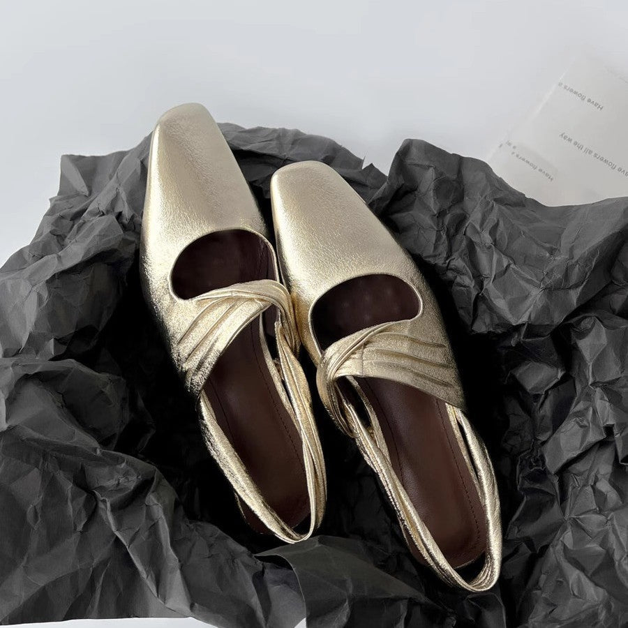 Damen Elegante spitze Pumps mit feinem Riemendesign Shopnory