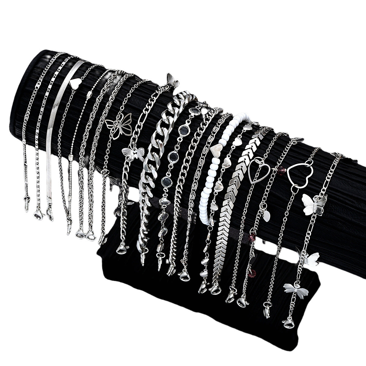Damen Fußkettchen-Set mit zarten Anhängern und filigranen Designs Shop Nory