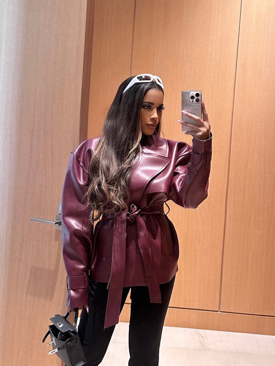 Damen Taillierter Lederimitat-Blouson mit Bindegürtel und voluminöser Schulterpartie Shop Nory