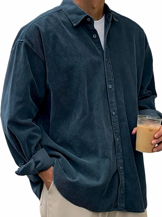 Herren Oversize Cord-Shirt aus feinem Cord mit durchgehendem Knopfverschluss und Kent-Kragen EB