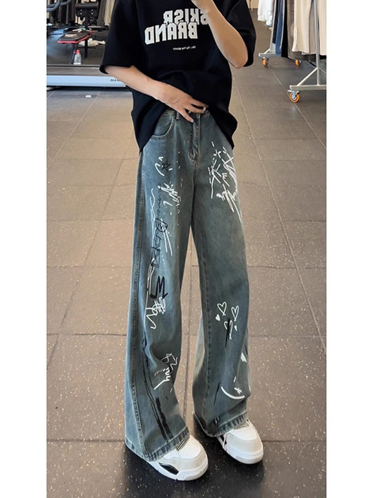 Damen Weitgeschnittene Jeans mit künstlerischem Grafikdruck Shop Nory