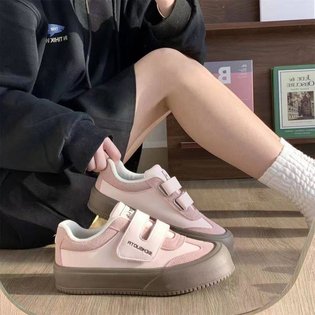 Damen Bequeme Sneaker mit doppeltem Klettverschluss und dämpfender Sohle