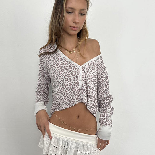 Damen nan figurbetonte Feinstrick-Henley mit Leopardenprint und V-Ausschnitt Shop Nory
