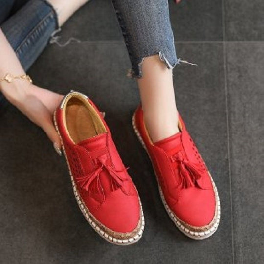 Damen Slip-On Espadrille-Loafer mit Quasten, perforiertem Obermaterial und Kork-Plateau Shop Nory