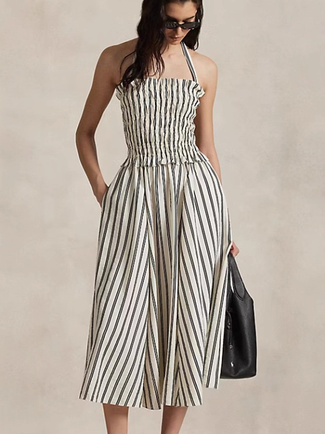 Damen nan Midikleid mit gerafftem Smock-Oberteil, abnehmbarem Neckholder und Eingrifftaschen Shopnory