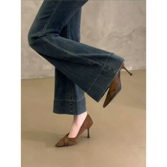Damen Spitz zulaufende Samt‑Mules mit schlankem Stiletto und überkreuztem Riemen Shop Nory