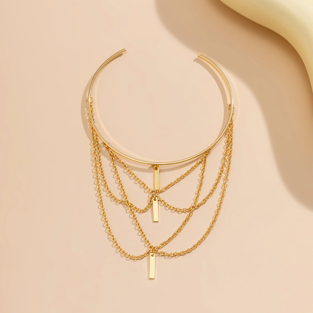 Damen mehrlagige Choker-Halskette mit modernen Metallanhängern Shop Nory