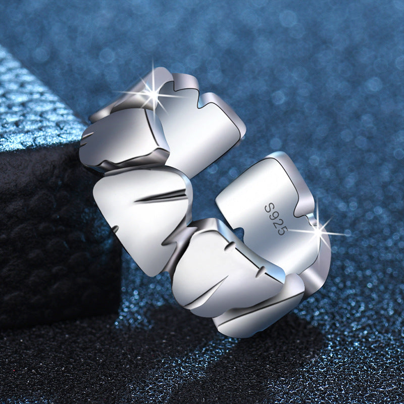 Damen Moderner Ring mit einzigartigem, geschmeidigem Design Shop Nory