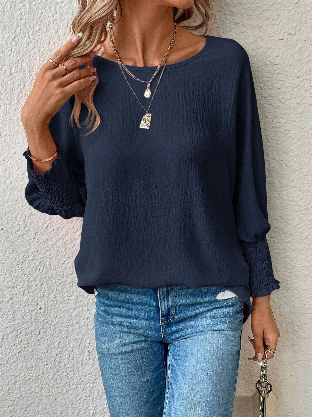 Damen Bluse mit strukturiertem Crinkle, Rundhalsausschnitt und Smokärmeln Shop Nory