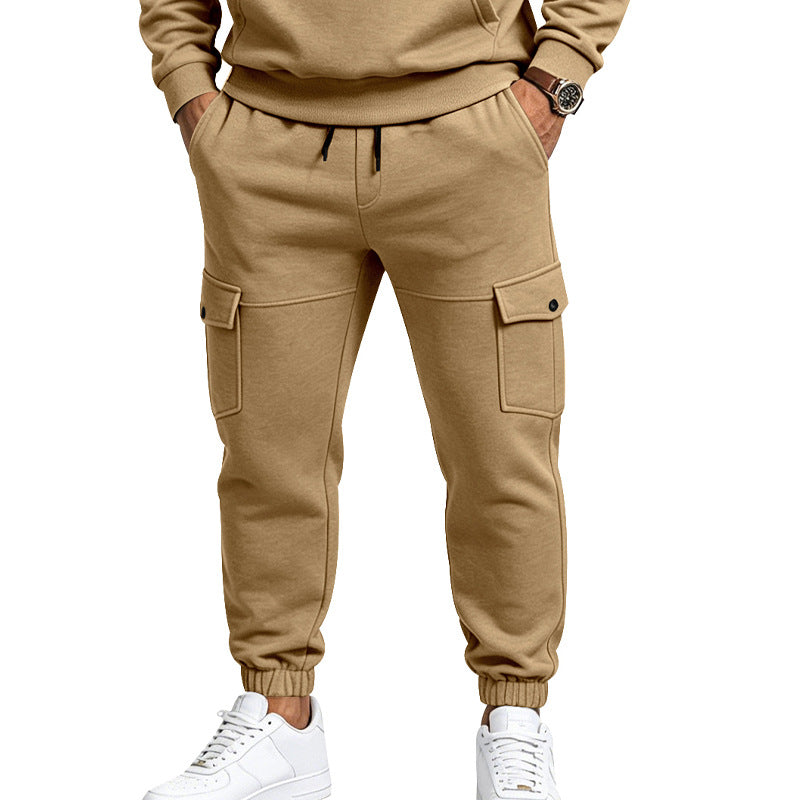 Herren Cargo-Jogginghose mit aufgesetzten Klappentaschen und elastischem Bündchen Shop Nory