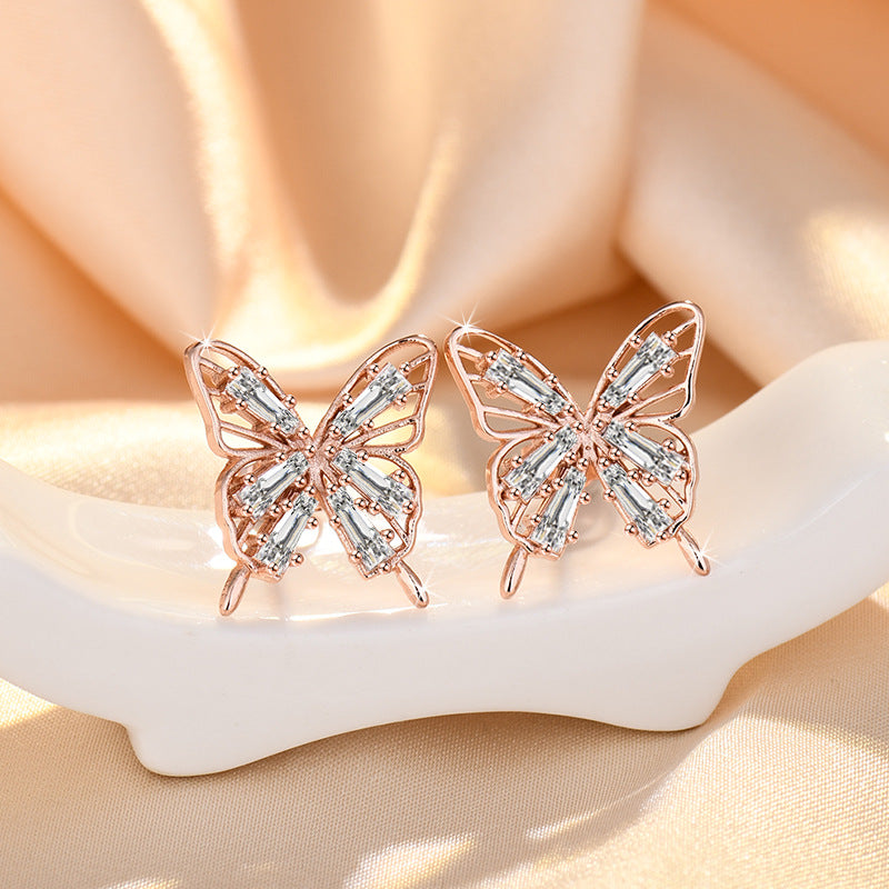 Damen Ohrstecker im Schmetterlingsdesign mit funkelnden Zirkonia Shop Nory