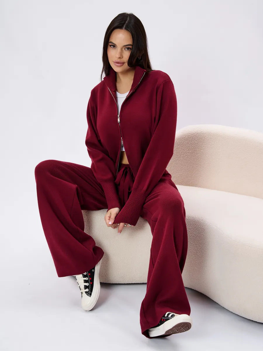 Damen Feinstrick-Zweiteiler mit taillierter Zip-Kapuzenjacke und weiten High‑Waist Kordelhose Shop Nory