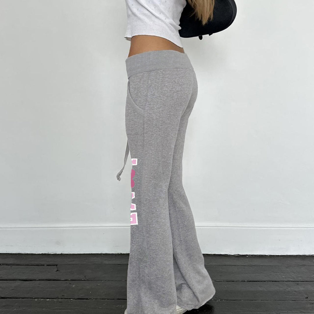 Damen nan weiche Flared-Jogginghose mit Kordelzug, Eingrifftaschen und auffälligem Love-Print Shop Nory