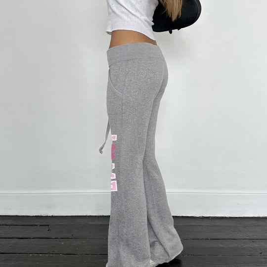 Damen nan weiche Flared-Jogginghose mit Kordelzug, Eingrifftaschen und auffälligem Love-Print Shop Nory