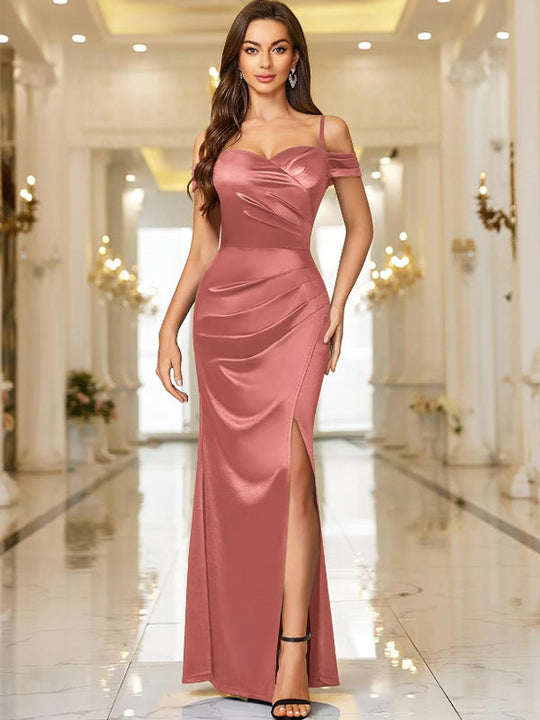 Damen Elegantes Maxikleid mit asymmetrischem Schnitt und Seitenschlitz