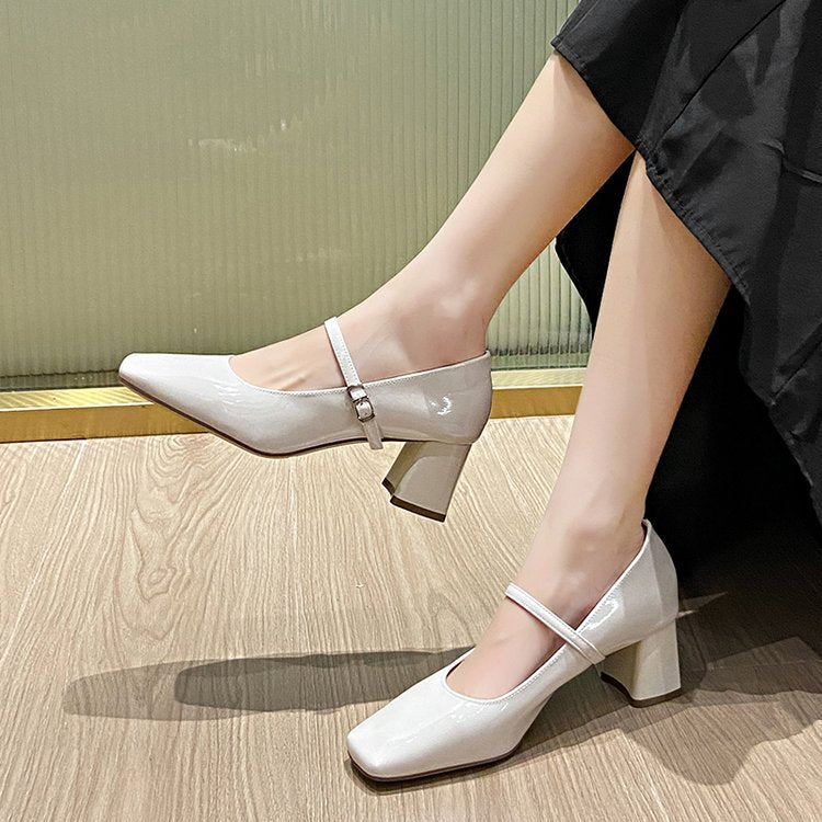 Damen spezielle Blockabsatz-Pumps mit verstellbarem Riemen Shopnory