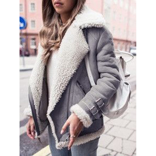 Damen Kurzjacke im Fliegerstil mit abgesetztem Fellkragen und verstellbaren Schnallen Shop Nory