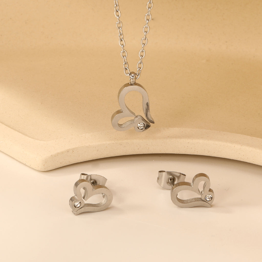 Damen Schmuckset mit Herzanhänger und Ohrringen aus hochwertigem Edelstahl Shop Nory