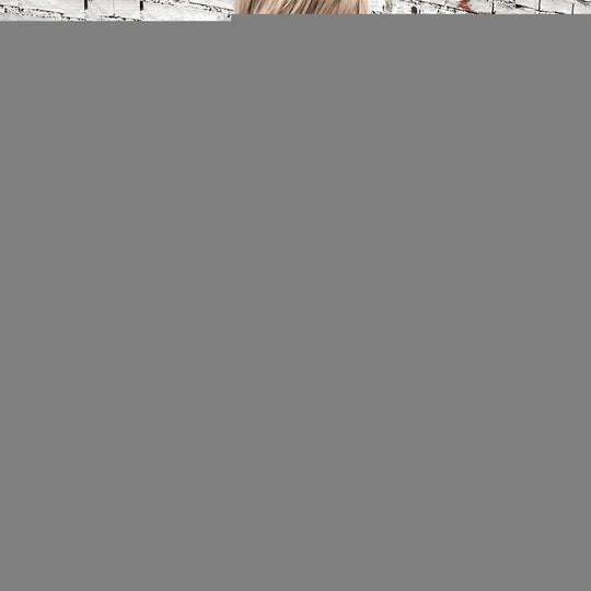 Damen eleganter Poncho mit fransigen Details und modernem Karomuster