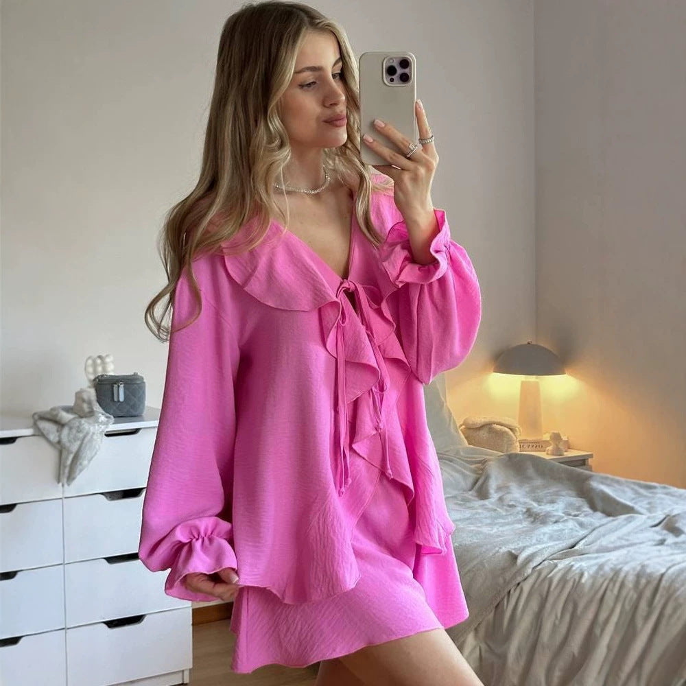 Damen Verspieltes Rüschenset aus leichter Crêpe-Qualität mit Bindebluse und A-Linien Minirock Shop Nory