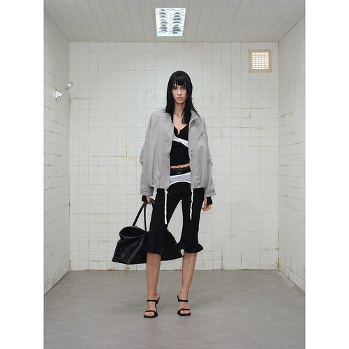 Unisex Kurz geschnittene minimalistische Boxy‑Jacke mit hohem Funnelkragen und verdeckter Frontblende Shop Nory