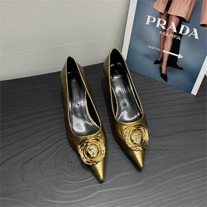 Damen Spitz zulaufende Pumps mit Metallic-Optik und Rosetten-Applikation Shop Nory