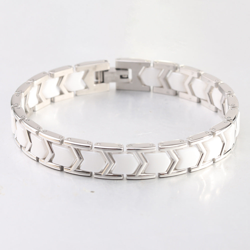 Herren elegantes Armband aus hochwertigem Edelstahl mit dekorativen geometrischen Elementen Shop Nory