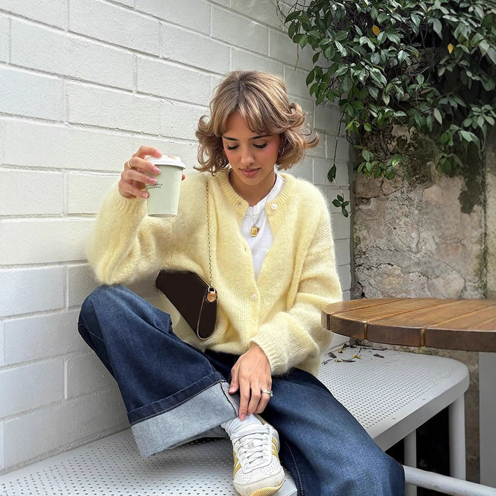 Damen weicher Strickcardigan mit großen Puffärmeln