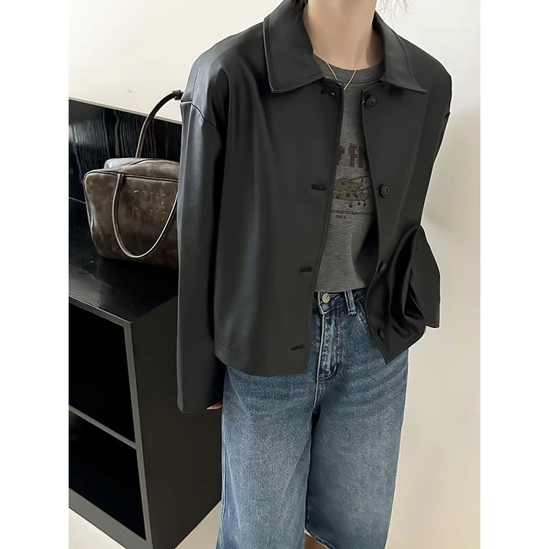 Damen Boxy‑Kunstleder‑Hemdjacke mit verdeckter Knopfleiste und überschnittenen Schultern Shop Nory