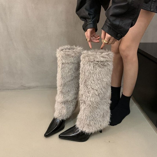 Damen spitz zulaufende Stiefel mit hohem Kunstfell‑Schaft und geformtem Kittenabsatz Shop Nory