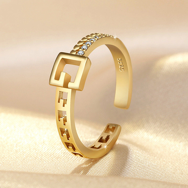 Damen Offener Ring mit kunstvollem geometrischem Design und funkelnden Zirkonia Shop Nory