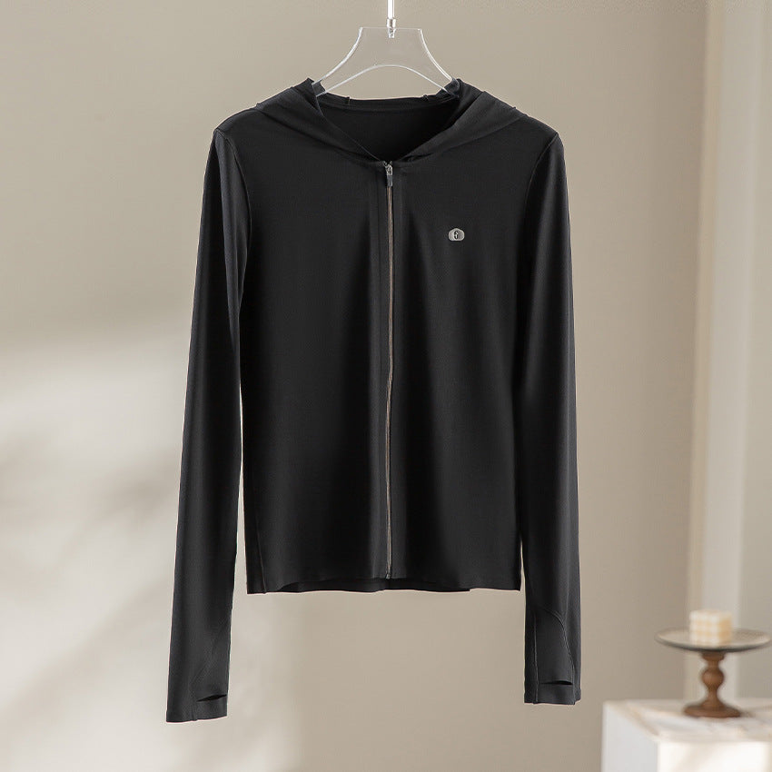 Damen Leichte Kapuzenjacke mit durchgehendem Reißverschluss, Slim‑Fit und Daumenloch Shop Nory