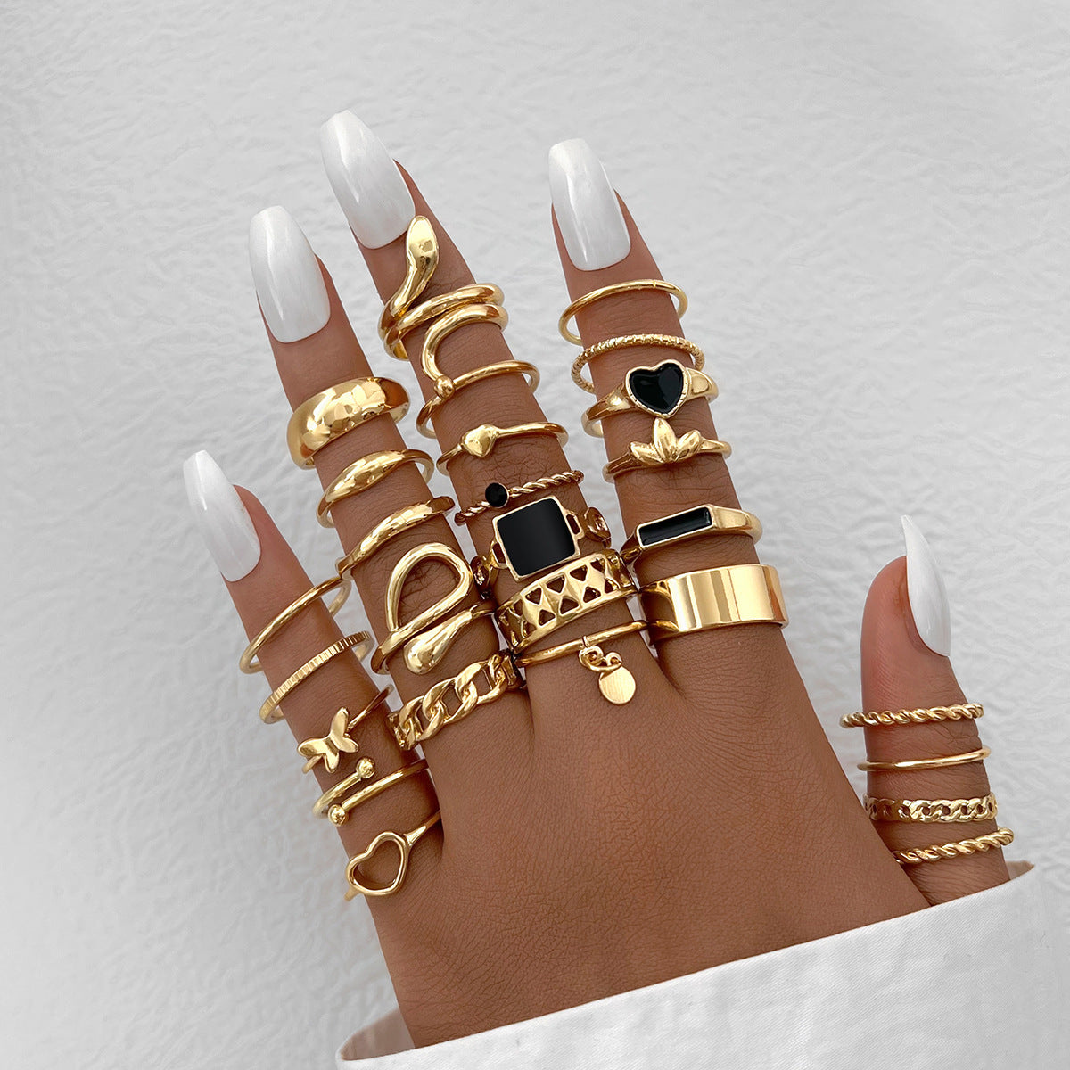 Damen Ring-Set mit funkelnden Kristallen und kreativen Designs Shop Nory