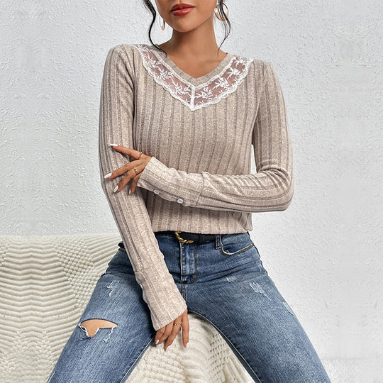 Damen Geripptes Feinstrick-Longsleeve mit V‑Ausschnitt und Spitzenpasse Shop Nory