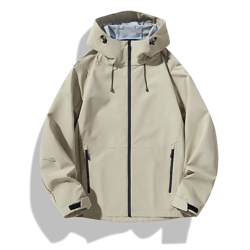 Herren Minimalistische Softshell-Regenjacke mit TPU‑Membran, verschweißten Nähten und verstellbarer Kapuze Shop Nory