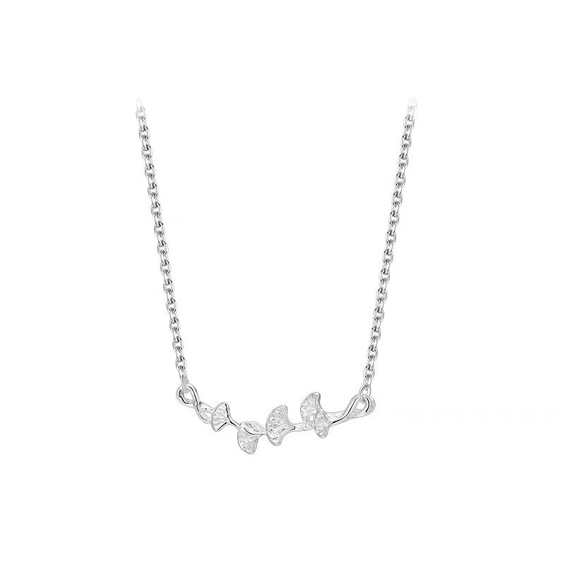 Damen filigrane Halskette mit floralem Design Shop Nory