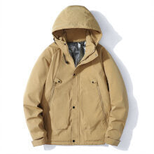 Herren Leichte Kapuzenjacke aus Softshell mit Thermofutter und minimalistischen Reißverschlusstaschen Shop Nory