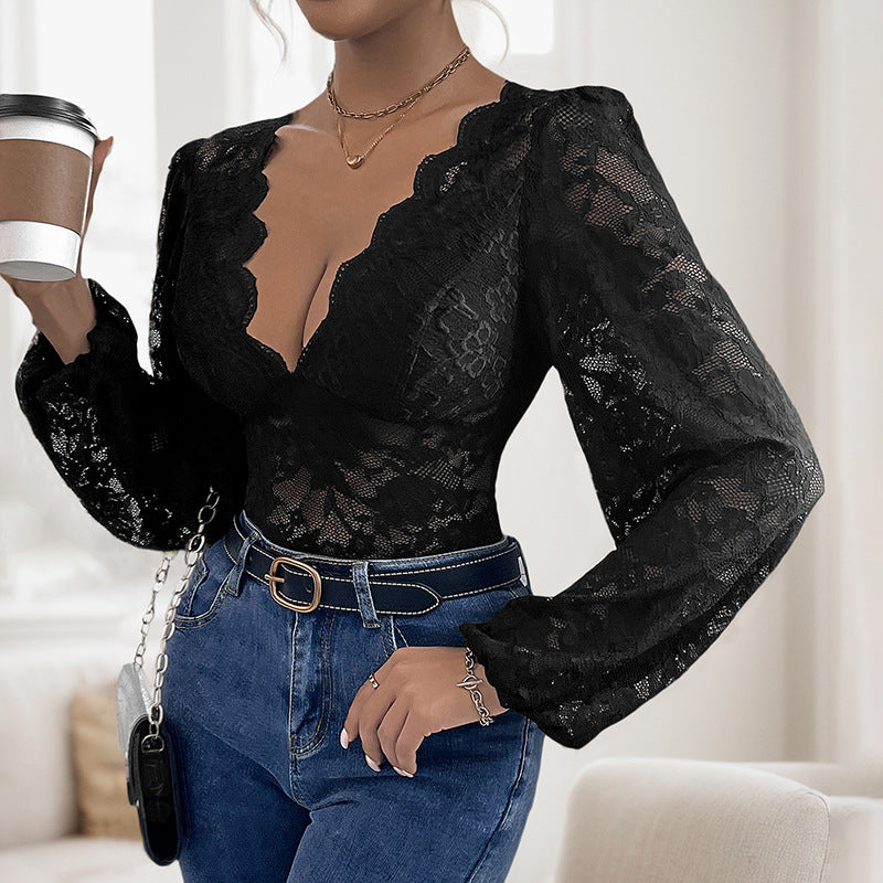Damen Spitzenbody mit tiefem V‑Ausschnitt, geschwungenem Abschluss und Puffärmeln Shop Nory