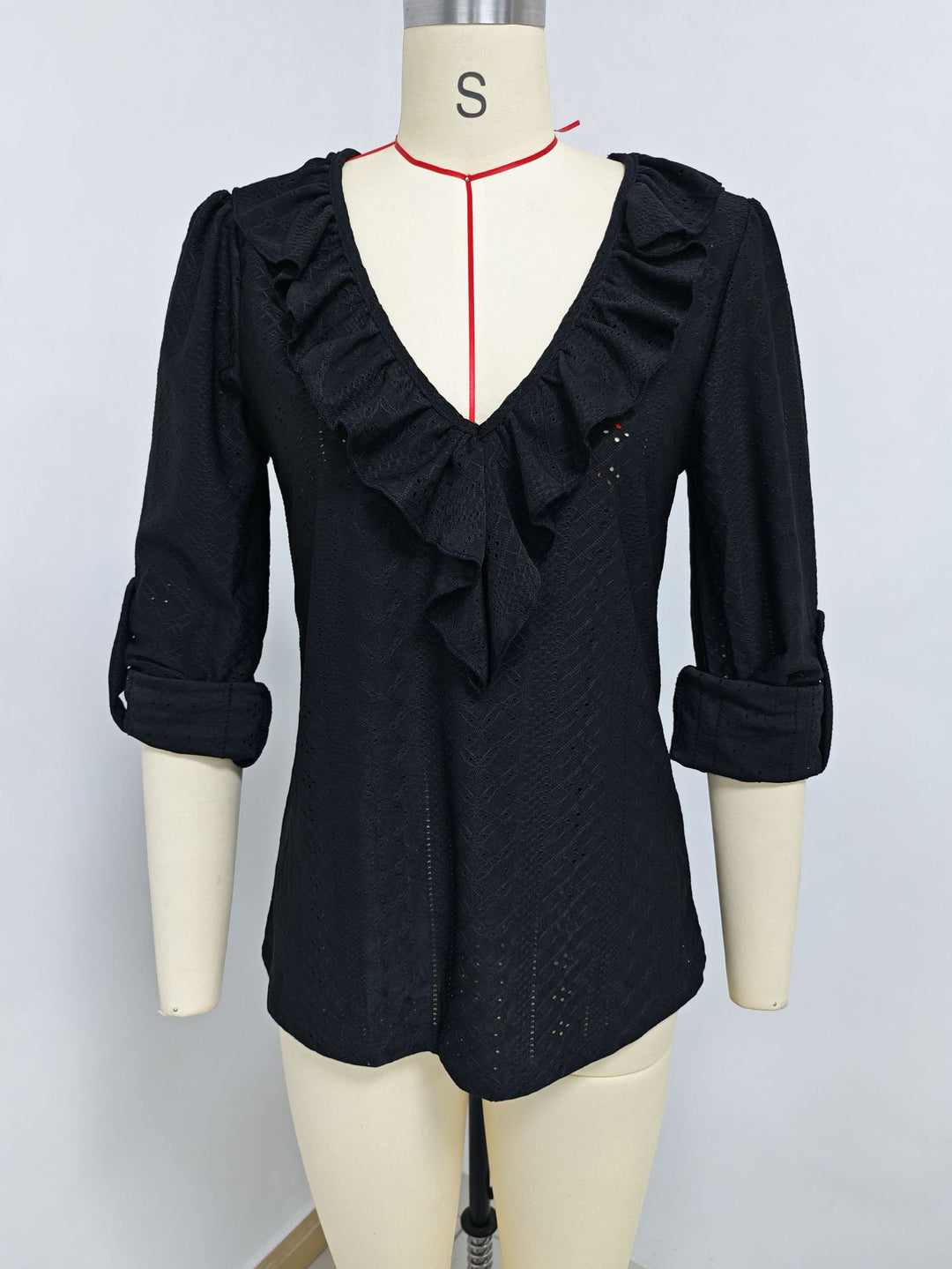 Damen nan luftige Ajourspitzenbluse mit V-Ausschnitt und Volant Shop Nory